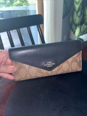 Coach wallet